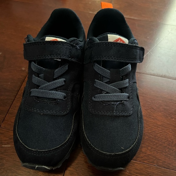 Navy H&M sneaker. New without tags. Size 28. - Picture 1 of 5